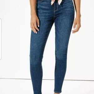 American Eagle Hi-Rise Jegging
